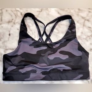 Old Navy Active Medium Support Black/Gray Camo Strappy Sports Bra